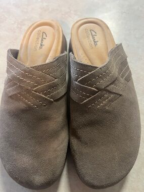 Clarks Taupe Suede Slip-On Clogs